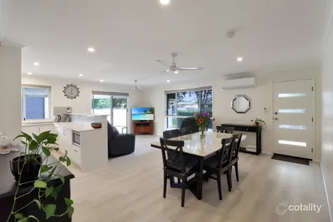 2/3 Boomba St, Pacific Paradise, QLD 4564