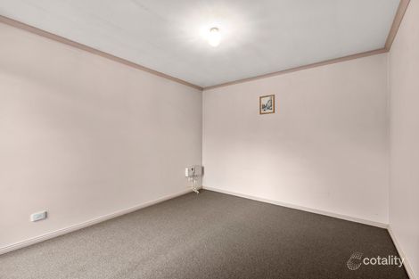 Property photo of 2/19 Sieben Close Mill Park VIC 3082