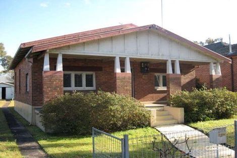 Property photo of 28 Queen Street Lorn NSW 2320