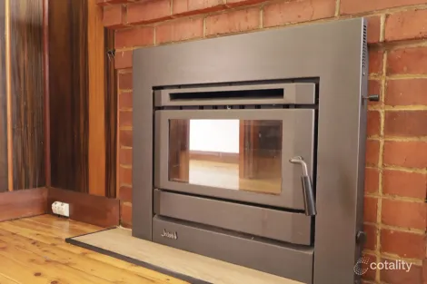 Property photo of 59 High Street Tenterfield NSW 2372