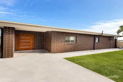 8 Avoca Rd, Canley Heights, NSW 2166