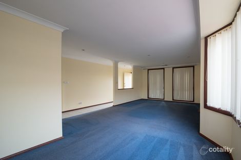 Property photo of 8 Yallum Court Wattle Grove NSW 2173