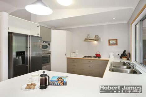Property photo of 10 Gidgee Court Doonan QLD 4562