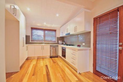 Property photo of 38 Beaconsfield Road Briar Hill VIC 3088