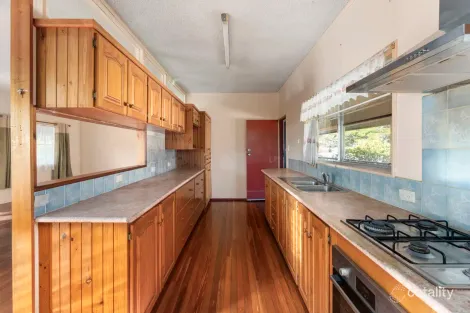 Property photo of 56 Eskdale Road Toogoolawah QLD 4313