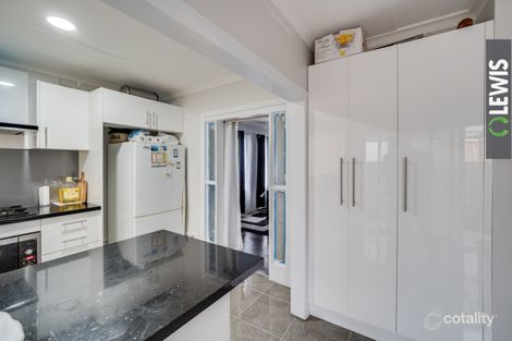 Property photo of 10 Vervale Avenue Fawkner VIC 3060