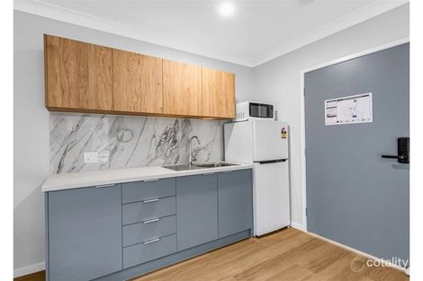 91 Station Rd, Deagon, QLD 4017