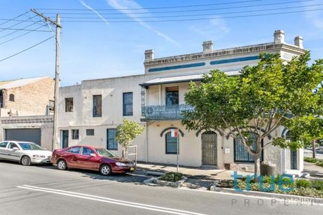 Property photo of 32 Colbourne Avenue Glebe NSW 2037