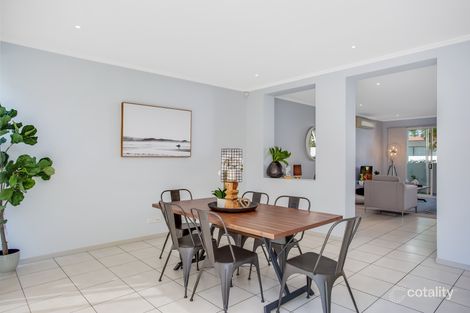 Property photo of 30 Moores Crescent Varsity Lakes QLD 4227