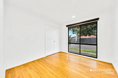 Property photo of 24A Hawkes Drive Mill Park VIC 3082