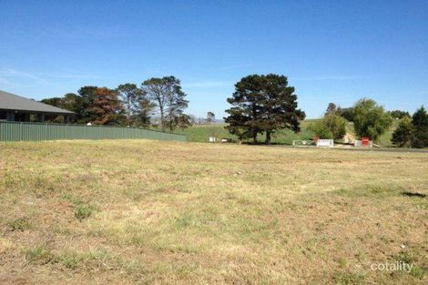Property photo of 68 James Barnet Drive Kelso NSW 2795