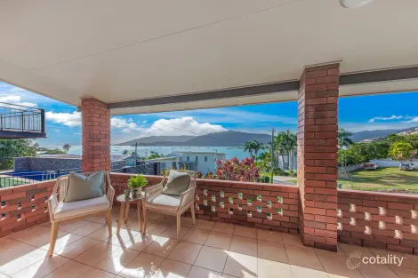 Property photo of 12 Hillcrest Airlie Beach QLD 4802