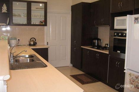 Property photo of 18 Devaney Avenue Lynbrook VIC 3975