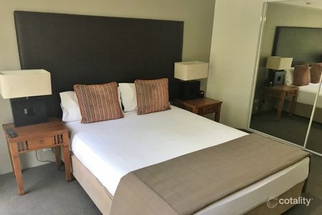 Property photo of 1015/2623-2633 Gold Coast Highway Broadbeach QLD 4218