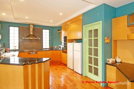 Property photo of 24 Scorpio Place Bridgeman Downs QLD 4035