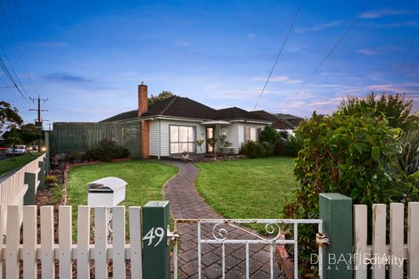 49 Snell Gr, Oak Park, VIC 3046