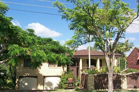 22 Lauretta Ave, Springwood, QLD 4127