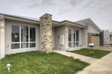53 COWARAMUP LOOP, TWO ROCKS, WA 6037