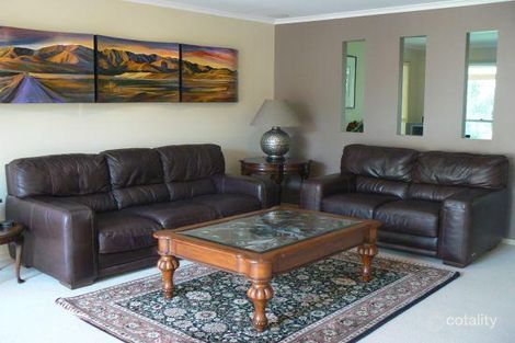 Property photo of 2 Winch Close Cleveland QLD 4163