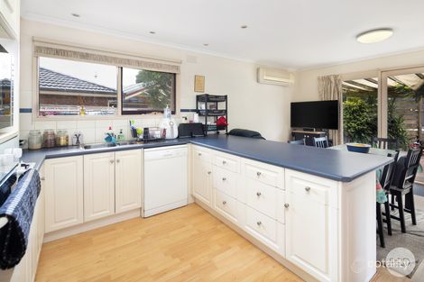Property photo of 2 Malbec Drive Mount Clear VIC 3350