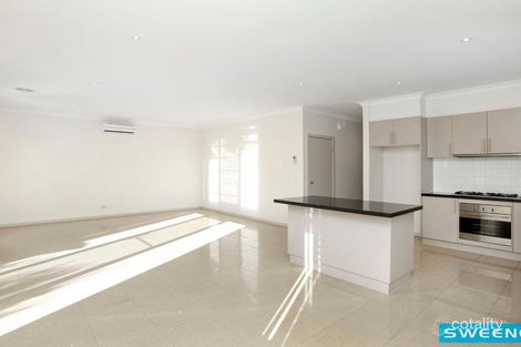 Property photo of 13 Turitable Way Caroline Springs VIC 3023