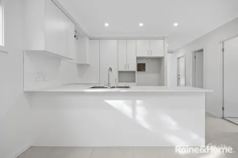 Property photo of 14 Magellanic Street Austral NSW 2179