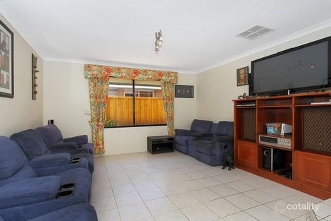 Property photo of 28 Forestview Boulevard Ellenbrook WA 6069