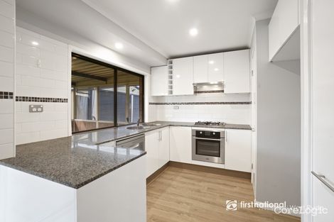 Property photo of 1 Meru Place St Clair NSW 2759