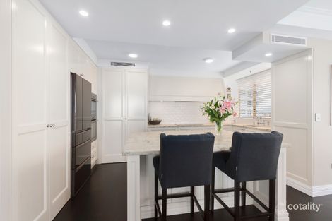 Property photo of 15/19 Oatland Esplanade Runaway Bay QLD 4216