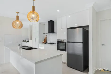 Property photo of 9 Pebble Cove Redlynch QLD 4870