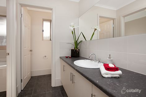 Property photo of 1 Kerrison Avenue Ridgehaven SA 5097