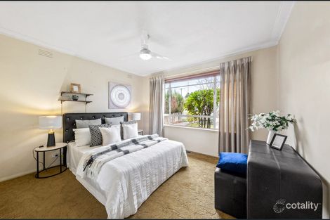 Property photo of 3 Brook Crescent Box Hill South VIC 3128