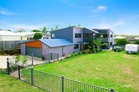 Property photo of 30 Lynch Crescent Birkdale QLD 4159
