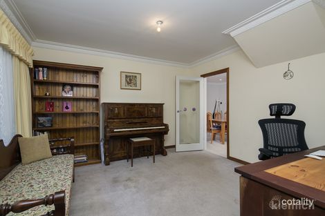 Property photo of 62 The Grove Lower Mitcham SA 5062