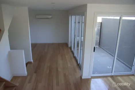 2/430 Gaffney St, Pascoe Vale, VIC 3044