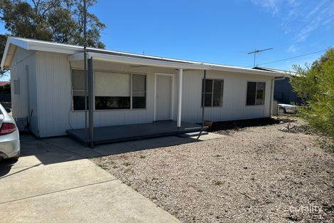 27 Eighth St, Minlaton, SA 5575