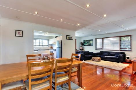 Property photo of 27 Arura Street Mansfield QLD 4122