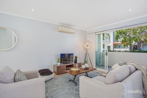 Property photo of 30 Moores Crescent Varsity Lakes QLD 4227