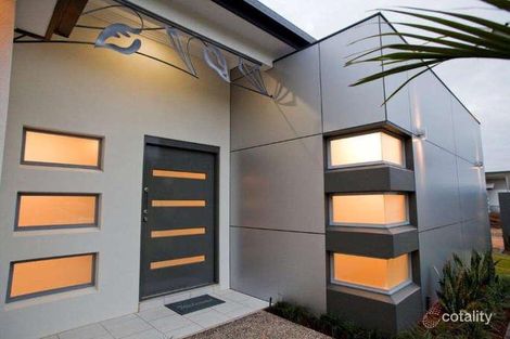 Property photo of 21 Canopys Edge Boulevard Smithfield QLD 4878