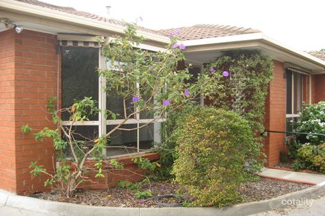 2/15 Rugby Rd, Hughesdale, VIC 3166