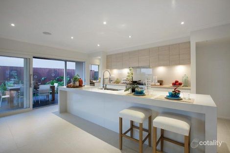 Property photo of 15 Vantage Boulevard Craigieburn VIC 3064