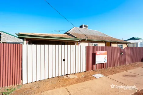 Property photo of 72A Clancy Street Boulder WA 6432