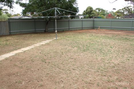 Property photo of 4 Grieve Place Moora WA 6510
