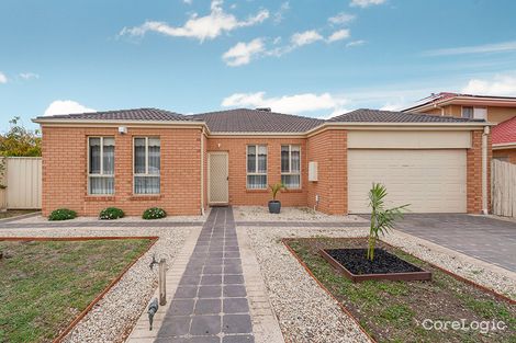 Property photo of 11 Merrivale Place Roxburgh Park VIC 3064