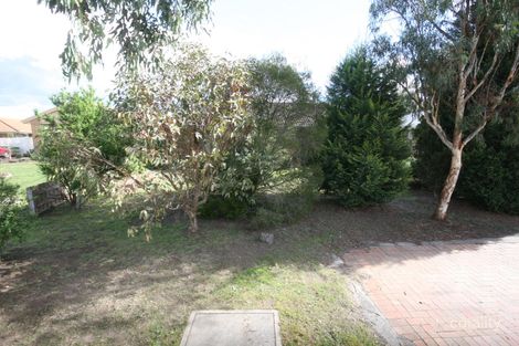 17 Briar Rose Walk, Croydon South, VIC 3136