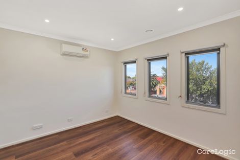 Property photo of 7 Moncrieff Parade Point Cook VIC 3030