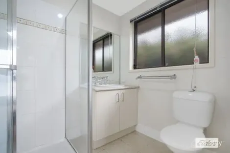 Property photo of 20 Ballara Drive Wodonga VIC 3690