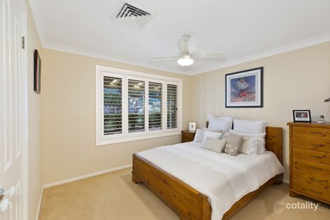 Property photo of 4 Thistle Glen Close Green Point NSW 2251