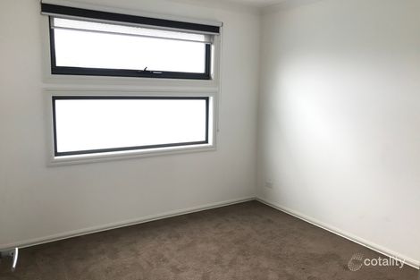 2/2 Mountbatten Ct, Oakleigh East, VIC 3166