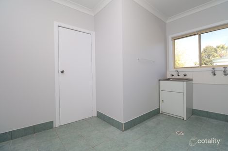 Property photo of 70 Jack Avenue Mount Austin NSW 2650